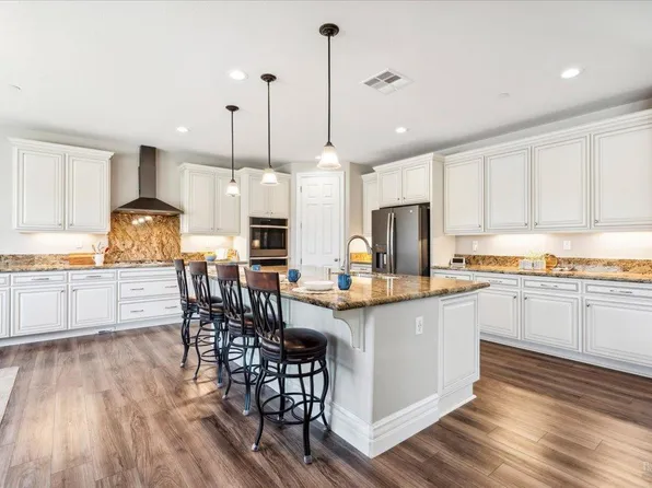 1012 Capitola Court, Vacaville, CA 95687