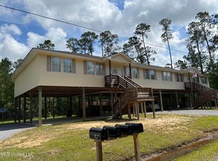 4050 Ninth St, Bay St Louis, MS 39520