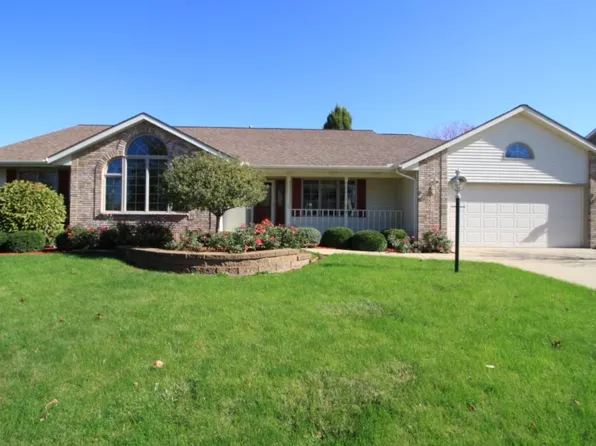 3402 76th St, Moline, IL 61265