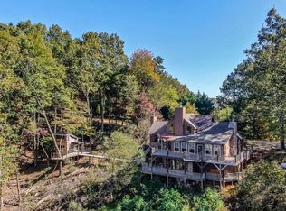 349 Amy Creek Cir, Ellijay, GA 30540