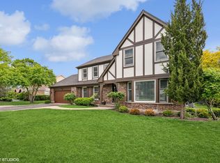 4141 Rutgers Ln, Northbrook, IL 60062