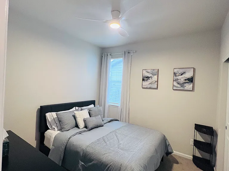 2nd Bedroom