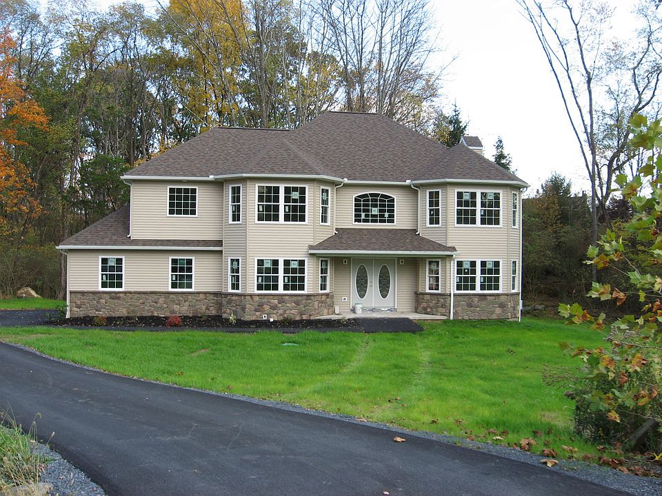 1st image of 125 Dairy Hill Ct Lot 6