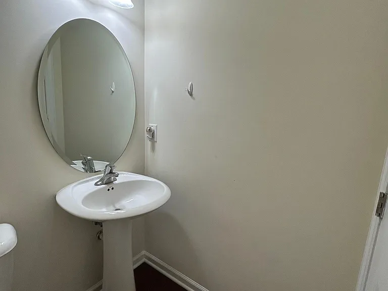 4129 Vallonia Dr — Photo 4