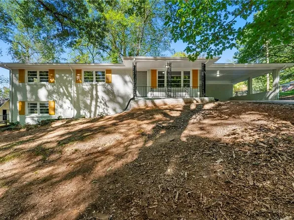 1590 Rockingway Dr SW, Marietta, GA 30008