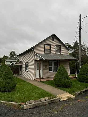 5137 Main St Photo 1