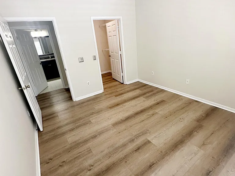 1704 Frederica Rd #426 — Photo 8