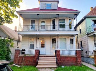 3375 Doremus St, Hamtramck, MI 48212