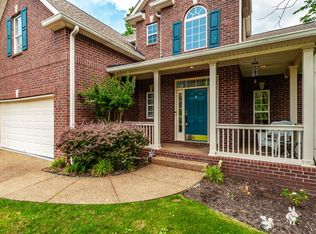 1040 Mansker Farm Blvd, Hendersonville, TN 37075