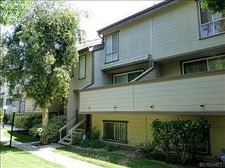 1st image of 5811 Woodman Ave APT 12