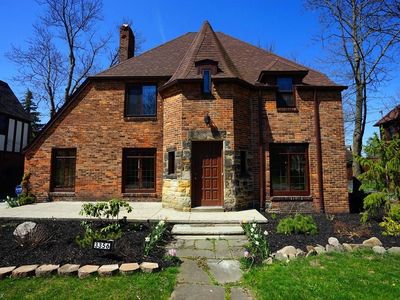 3356 Daleford Rd, Shaker Heights, OH, 44120