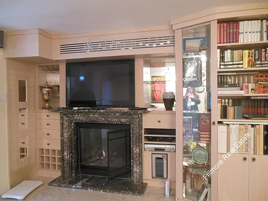 Sold by Fillmore | media 11