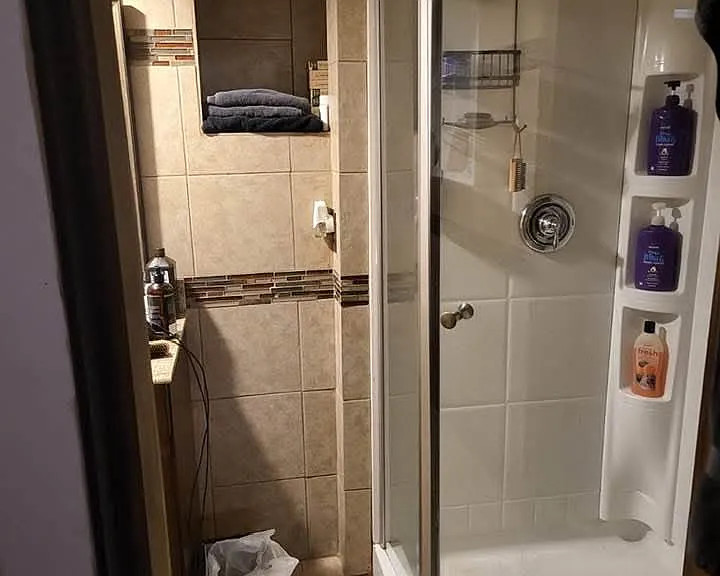 28 Swan Ave #BASEMENT — Photo 2