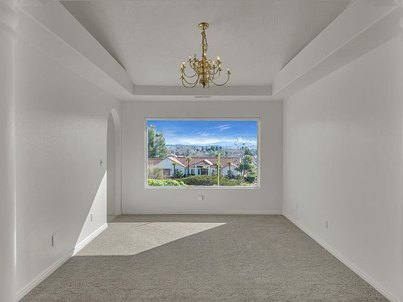5th image of 250 N Fairway Cir