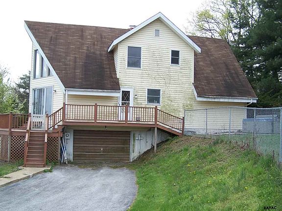 5th image of 50 Overlook Dr