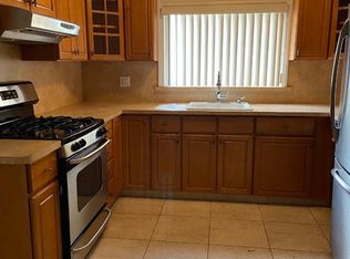 1601 W 8th St #1, Brooklyn, NY 11223