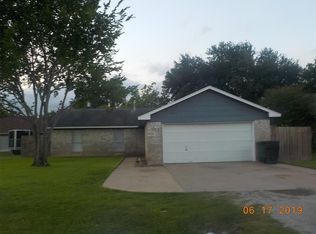 8221 Constellation Ln, Houston, TX 77075