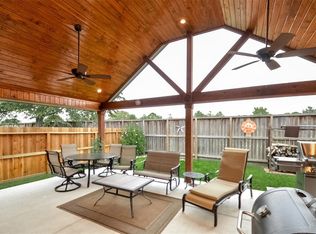 16318 Crossfield Dr, Houston, TX 77095