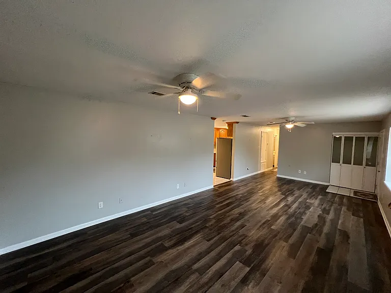 6311 Louisville Ave — Photo 25