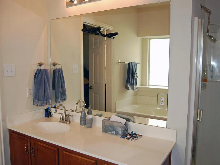 1309 Portsmouth Dr — Photo 11