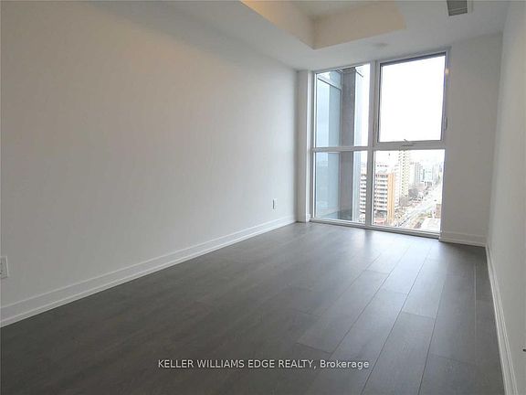 5th image of 125 Redpath Ave #1613