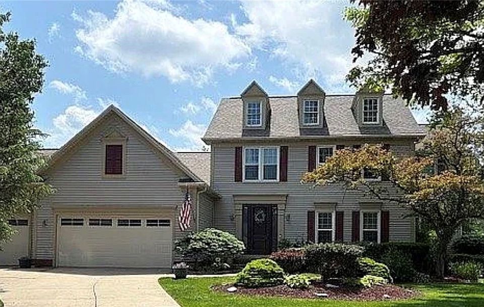 1st image of 7462 Shady Hollow Rd NW