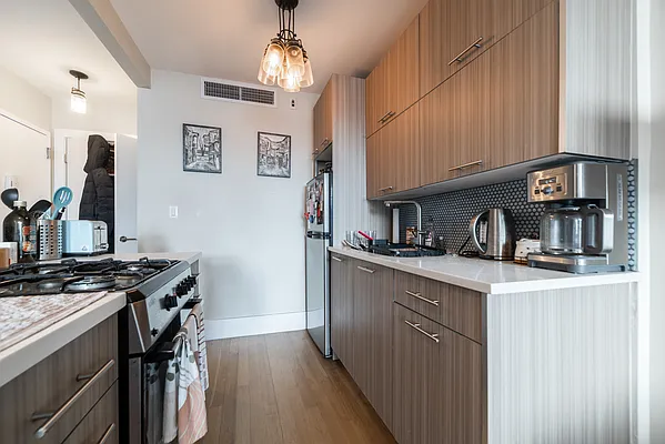 Rented by Joel Scharf, LREB | media 19