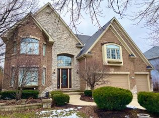 3820 Junebreeze Ln, Naperville, IL 60564