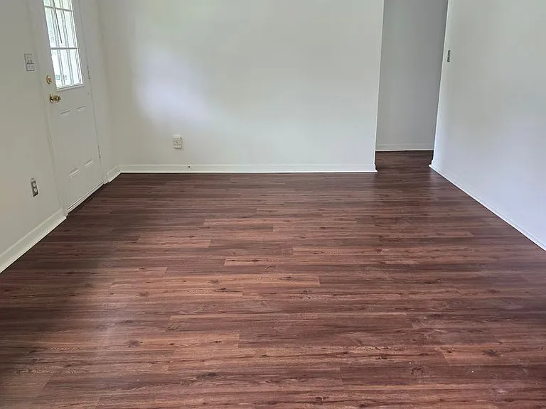 123 N Citrus Ave — Photo 3