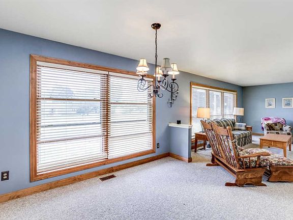 5th image of 1148 Londonderry Dr