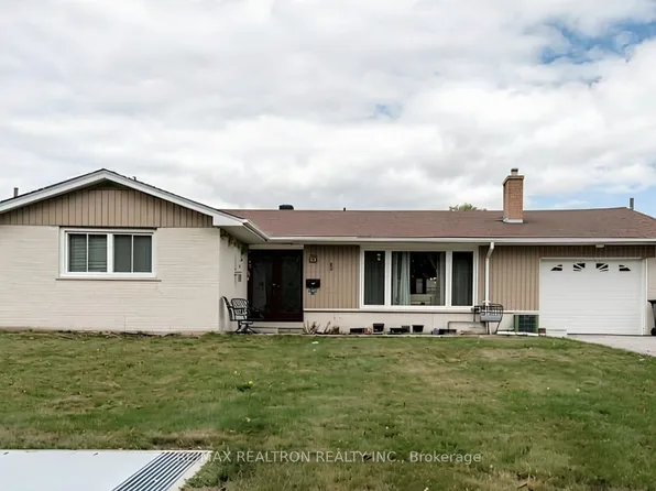 40 Toynbee Trl, Toronto, ON M1E 1E9