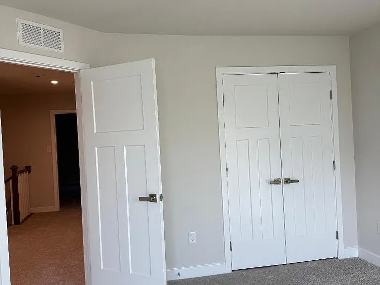 68 Rosemary Way — Photo 23