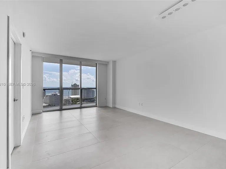 500 Brickell Ave #2700 — Photo 12