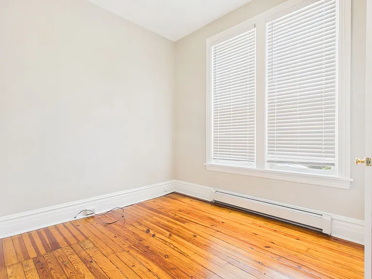 206 Kelker St — Photo 12