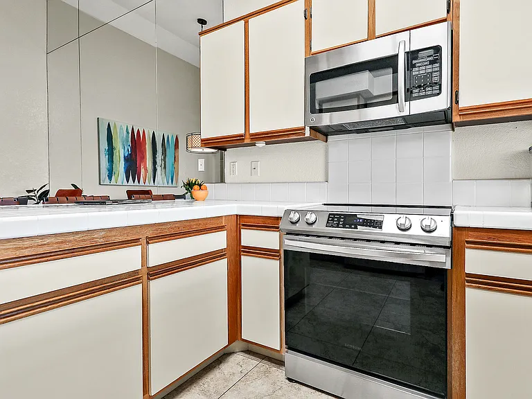 42315 Liolios Dr — Photo 7