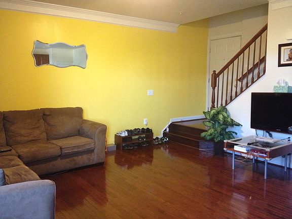 Living Room-2