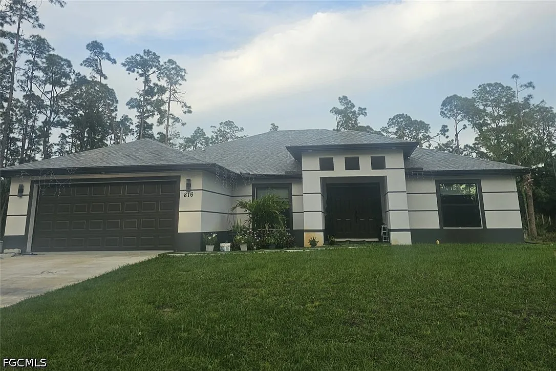 4 bed, 2.0 bath, 2163 sqft, $3,700 — Photo 3