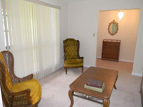 3rd image of 6750 Mystic Ln