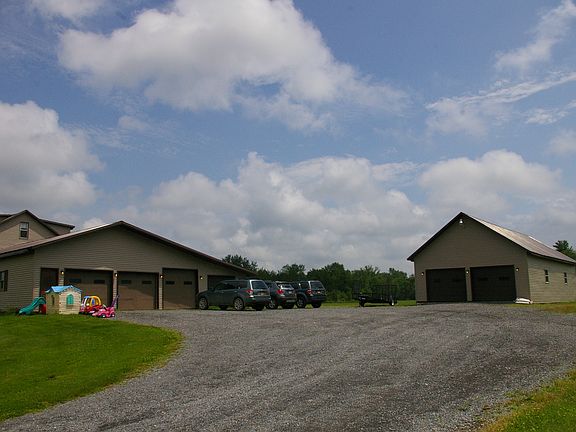 Attached & Detached Garage