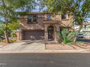 1096 E Parkview Ct, Gilbert, AZ 85295