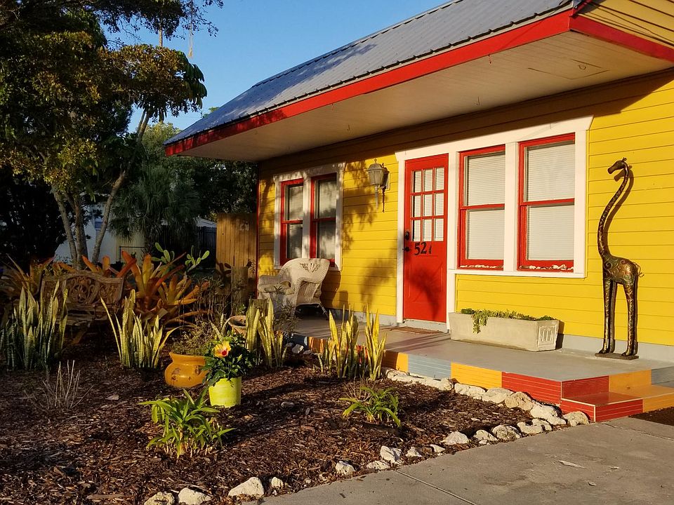 "Gold Cottage"