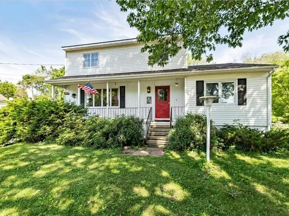 19 Adams Street, St. Albans City, VT 05478