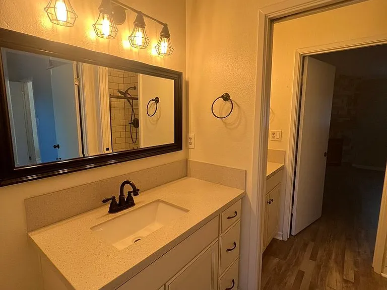 9805 El Camino Real #2 — Photo 22
