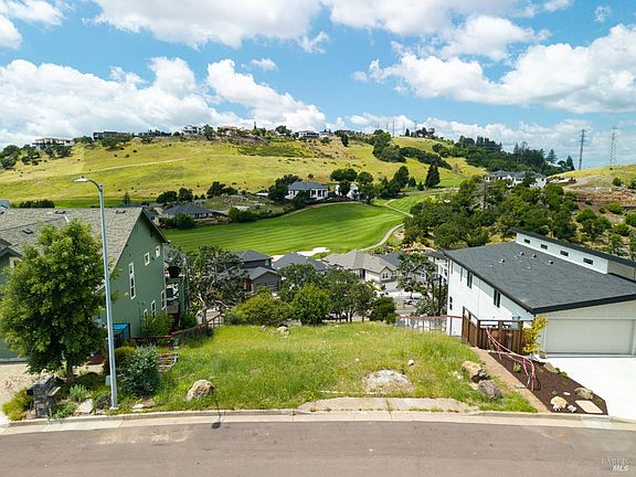 3rd image of 3725 Deauville Place