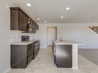 13533 Palm Beach Dr, Caldwell, ID 83607