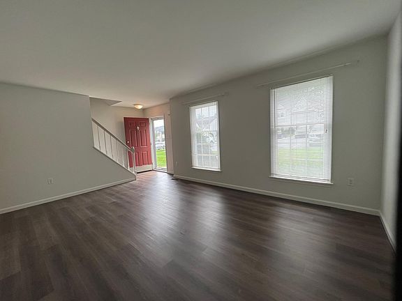 3rd image of 2808 Sturbridge Ct