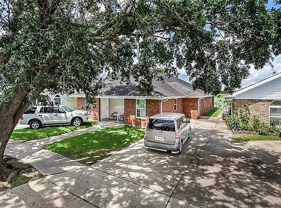 2nd image of 9025 Amour Dr