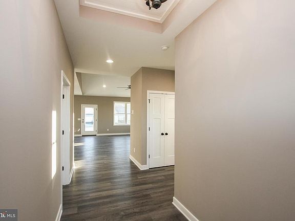 4th image of 4468 Mayflower Ln