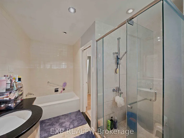 304 Roger Rd — Photo 20