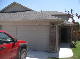 11146 SW 5th St, Yukon, OK 73099